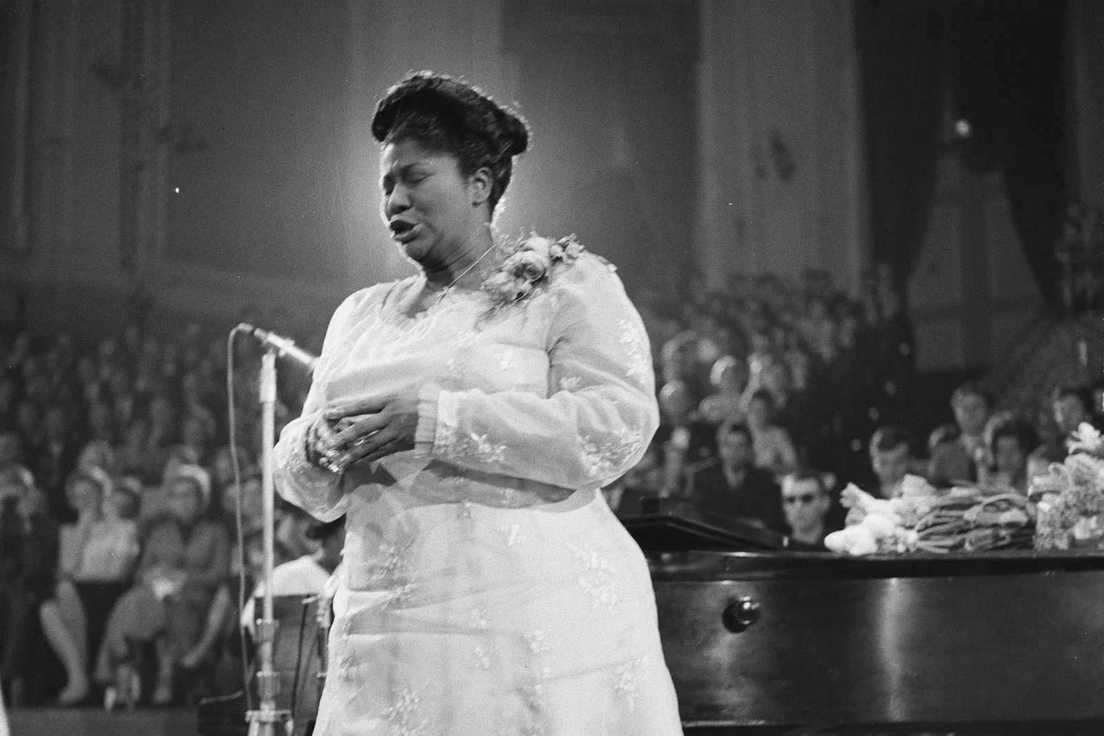 Mahalia Jackson singing in concert at the Concertgebouw in Amsterdam in 1961